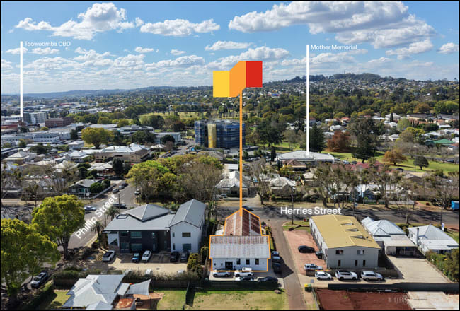 2/100 Herries Street East Toowoomba QLD 4350