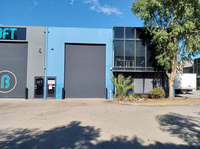 8/2 Railway Avenue Oakleigh VIC 3166