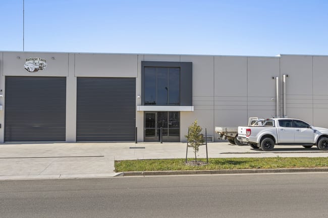 4/5 Villiers Drive Wendouree VIC 3355
