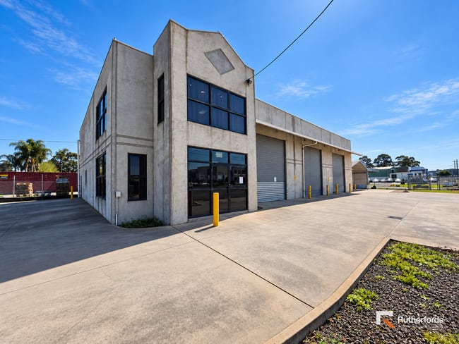 22-24 Strzelecki Avenue Sunshine West VIC 3020
