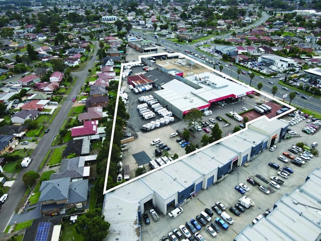 260-266 Hume Highway Lansvale NSW 2166 260-266 Hume Highway Lansvale NSW 2166