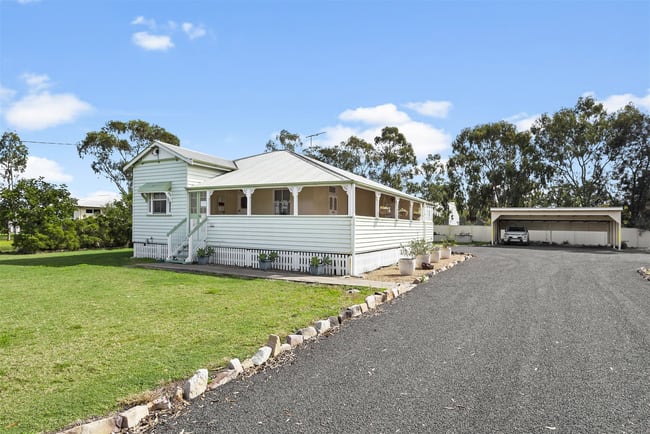 6 Maranda Court Dalby QLD 4405