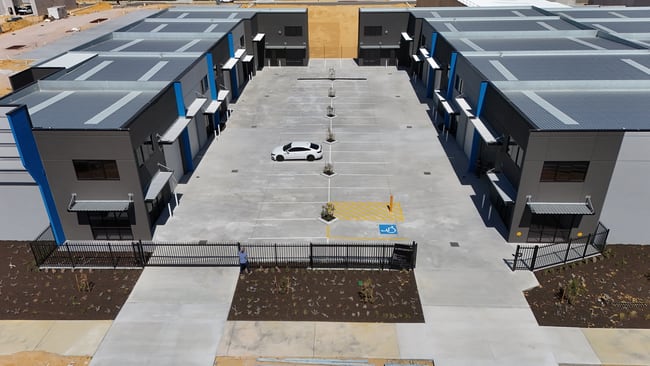 Unit 7 & 8/69 Pinnacle Drive Neerabup WA 6031 Unit 7 & 8/69 Pinnacle Drive Neerabup WA 6031