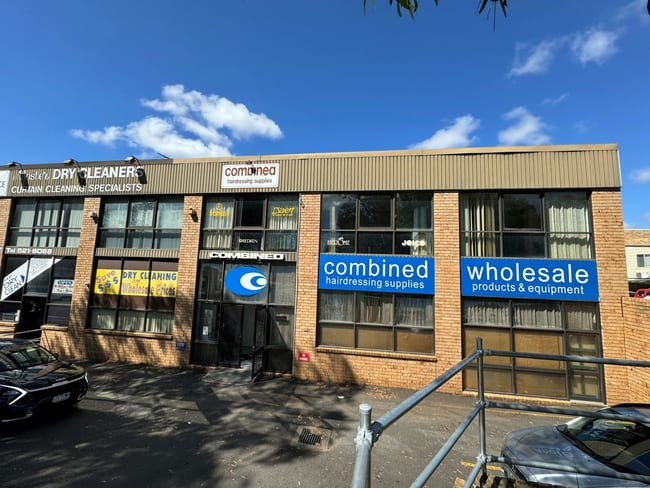 2/44-46 Flora Street Kirrawee NSW 2232