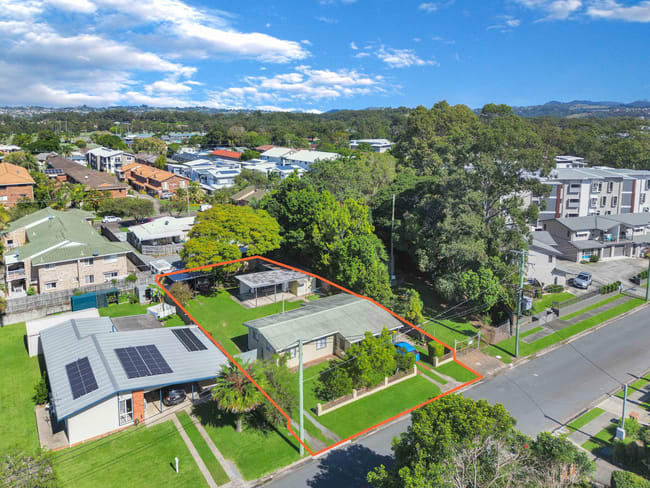 20 Cox Drive Tweed Heads South NSW 2486 20 Cox Drive Tweed Heads South NSW 2486