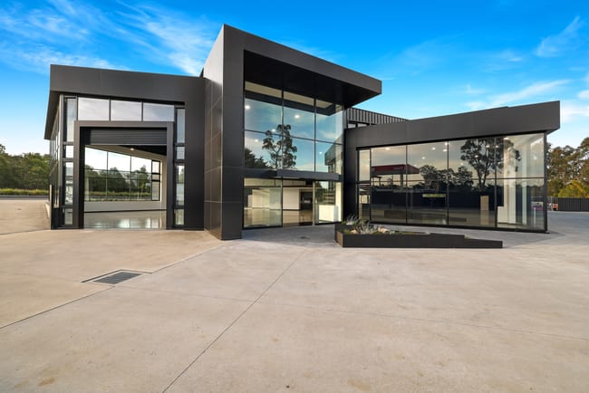 242 Princes Highway Bomaderry NSW 2541