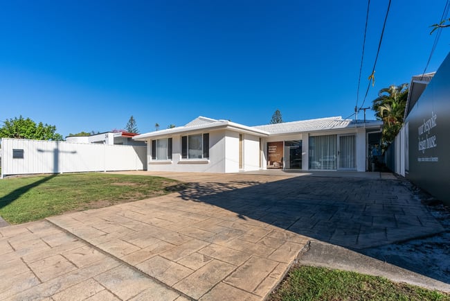 36 Ashmore Road Bundall QLD 4217 36 Ashmore Road Bundall QLD 4217