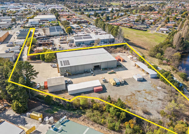 77 High Street Queanbeyan NSW 2620 77 High Street Queanbeyan NSW 2620