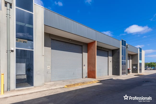 10/27-29 Fuller Road Ravenhall VIC 3023 10/27-29 Fuller Road Ravenhall VIC 3023