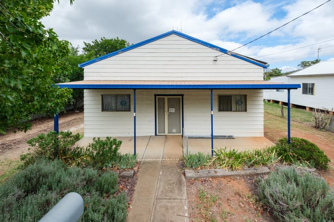 10 Goddard Street Coolah NSW 2843 10 Goddard Street Coolah NSW 2843