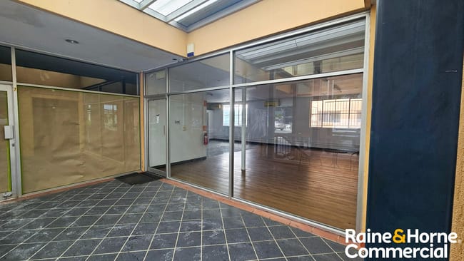 8/207 Moggill Road Taringa QLD 4068 8/207 Moggill Road Taringa QLD 4068