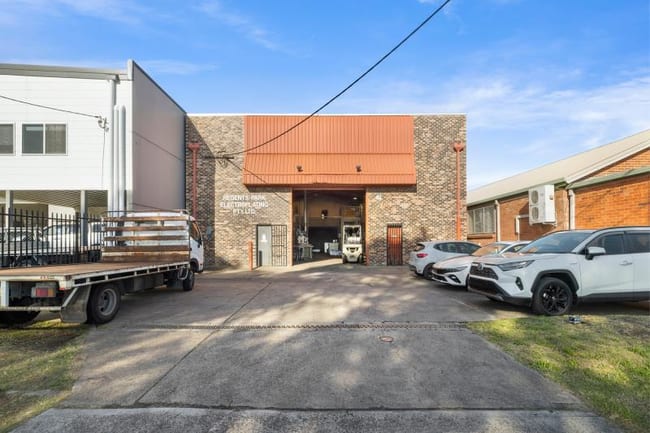 41 Carlingford Street Regents Park NSW 2143