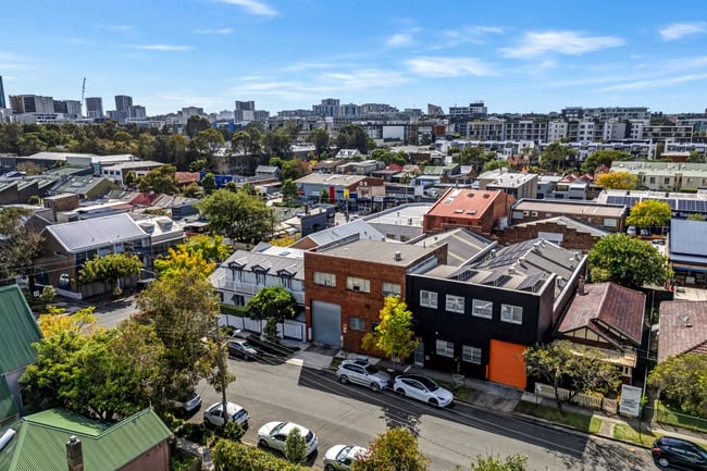 165 Victoria Street Beaconsfield NSW 2015 165 Victoria Street Beaconsfield NSW 2015
