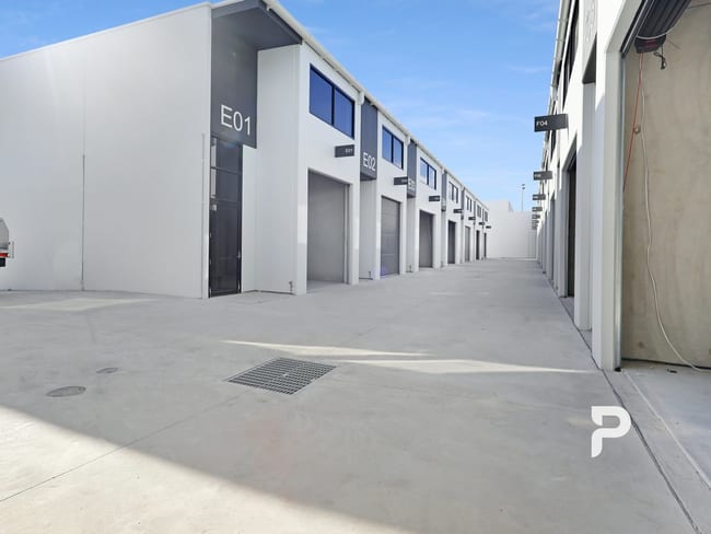 Micro Units/10-14 Swettenham Road Minto NSW 2566