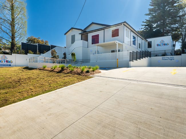10 Springwood Avenue Springwood NSW 2777