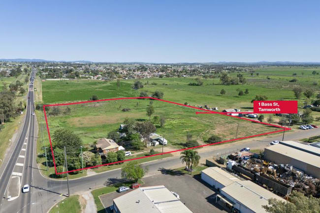 1 Bass Street Tamworth NSW 2340 1 Bass Street Tamworth NSW 2340