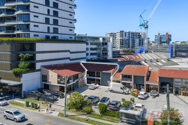 2/78 Logan Road Woolloongabba QLD 4102 2/78 Logan Road Woolloongabba QLD 4102