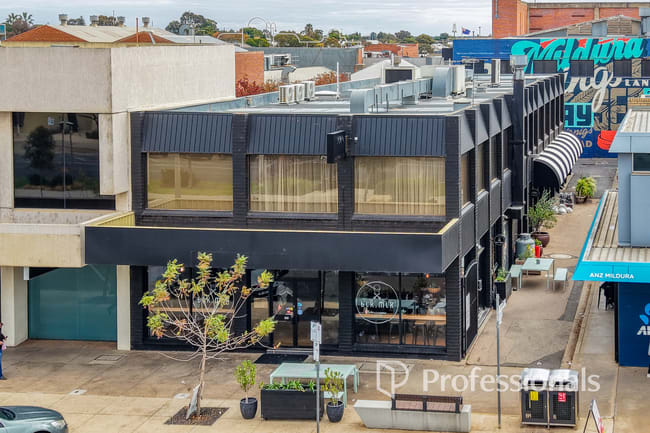 51 Deakin Avenue Mildura VIC 3500