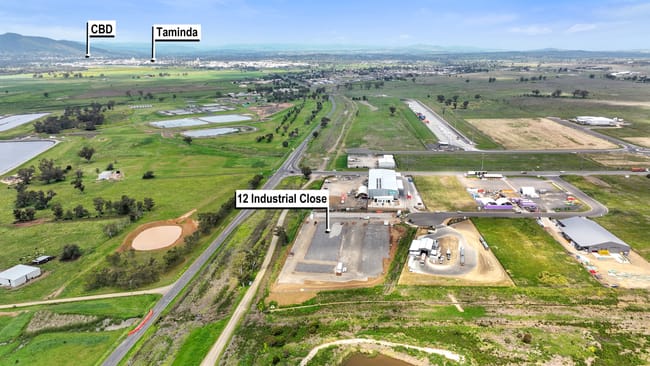 28/12 Industrial Close Tamworth NSW 2340