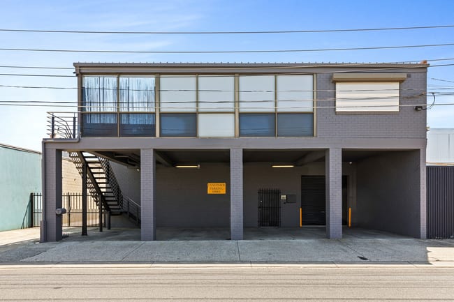 1 Whitehill Avenue Sunshine North VIC 3020