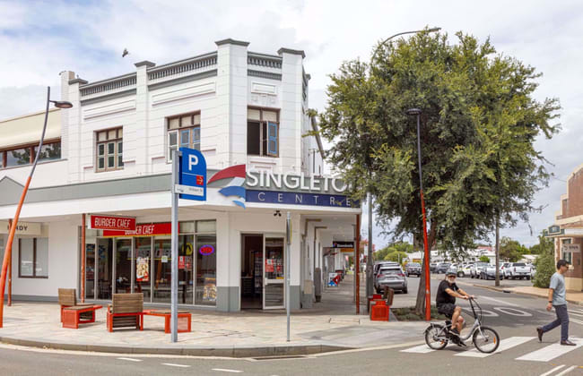Singleton Centre 157-159 John Street Singleton NSW 2330 Singleton Centre 157-159 John Street Singleton NSW 2330