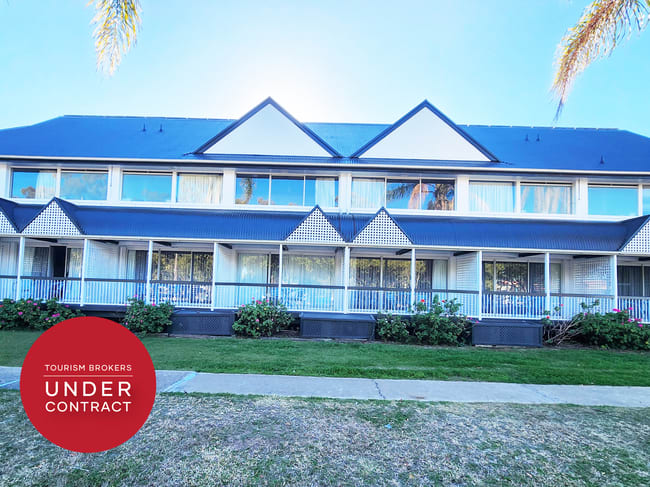 QLD QLD