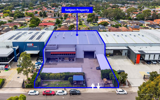13 Yulong Close Moorebank NSW 2170 13 Yulong Close Moorebank NSW 2170