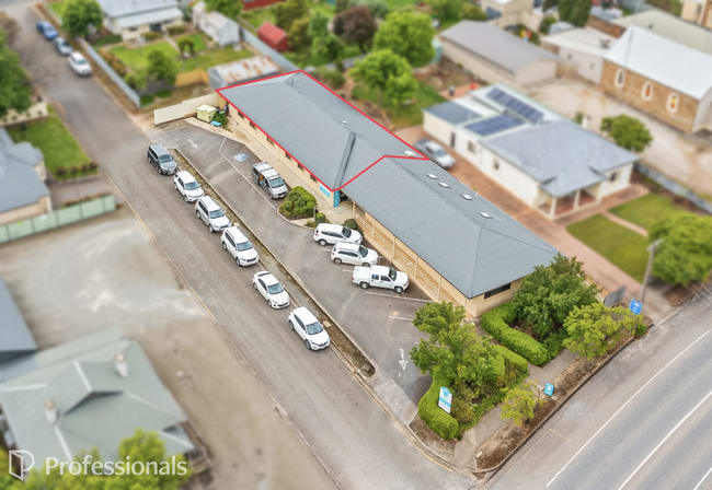 2/177 Main North Road Clare SA 5453