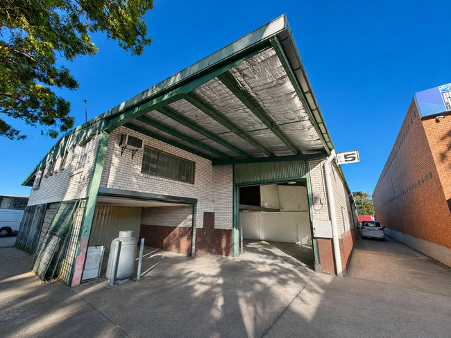 5/163 Newbridge road Chipping Norton NSW 2170 5/163 Newbridge road Chipping Norton NSW 2170