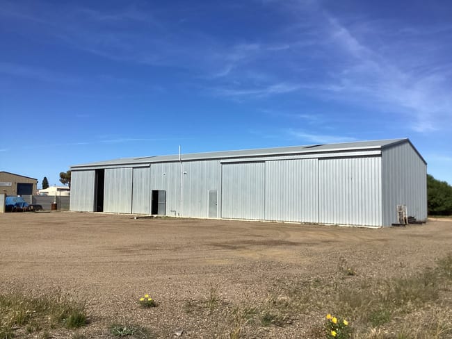 16 North Trezise Street Tumby Bay SA 5605 16 North Trezise Street Tumby Bay SA 5605