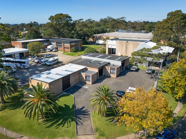 17 Tepko Road Terrey Hills NSW 2084 17 Tepko Road Terrey Hills NSW 2084