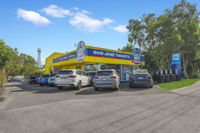 118 Eumundi-Noosa Road Noosaville QLD 4566 118 Eumundi-Noosa Road Noosaville QLD 4566