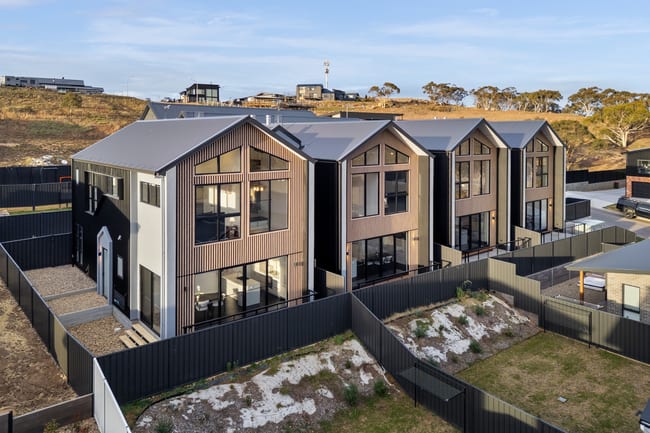 68 Twynam Street Jindabyne NSW 2627 68 Twynam Street Jindabyne NSW 2627