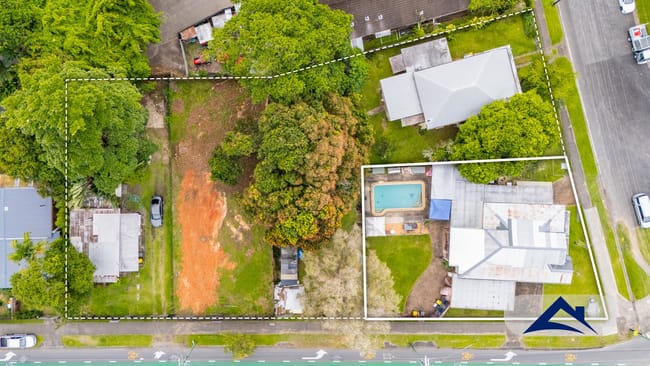 2 Reservoir Road Manoora QLD 4870