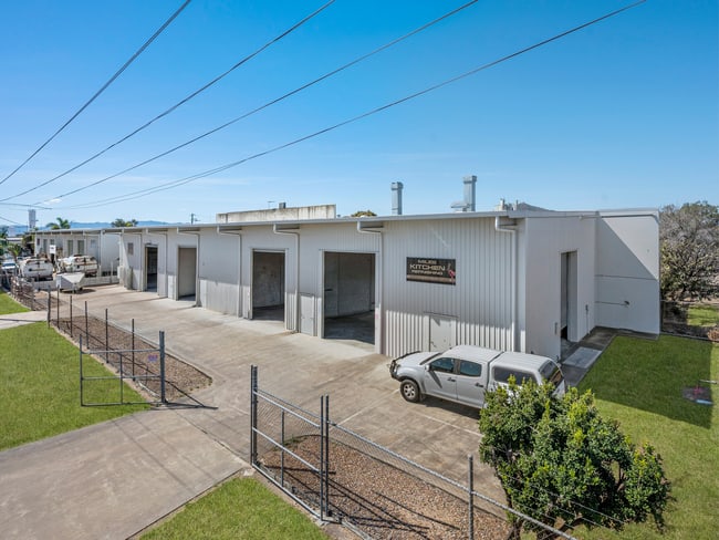 11 Turnbull Street Garbutt QLD 4814 11 Turnbull Street Garbutt QLD 4814