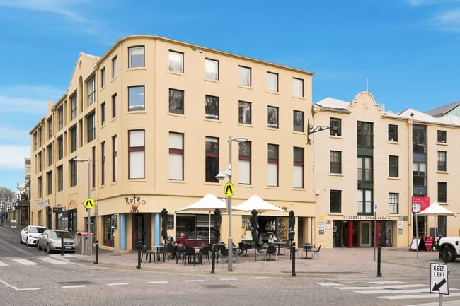 Suite 17/31-35 Salamanca Place Battery Point TAS 7004