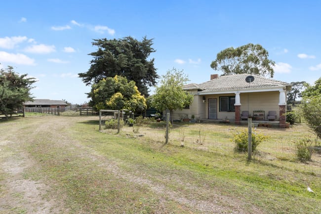 255 Mcdonalds Drain Road Koo Wee Rup VIC 3981