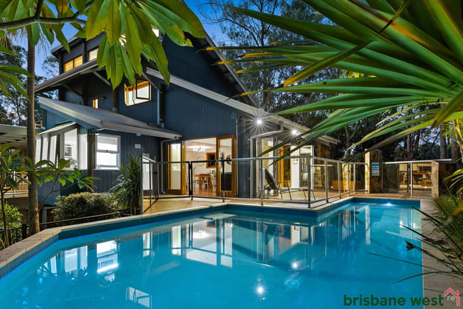 593 Upper Brookfield Road Upper Brookfield QLD 4069 593 Upper Brookfield Road Upper Brookfield QLD 4069
