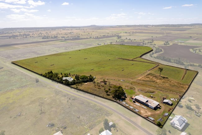 46 Old Goomburra Road Berat QLD 4362