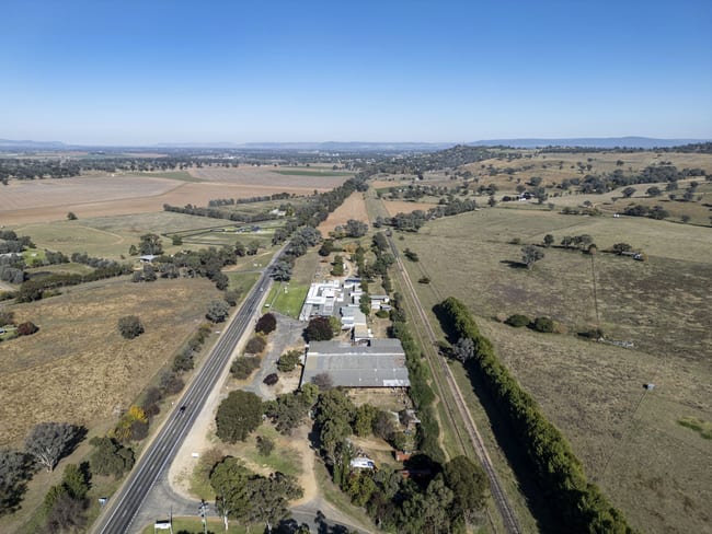 10291 Mid Western Highway Cowra NSW 2794 10291 Mid Western Highway Cowra NSW 2794
