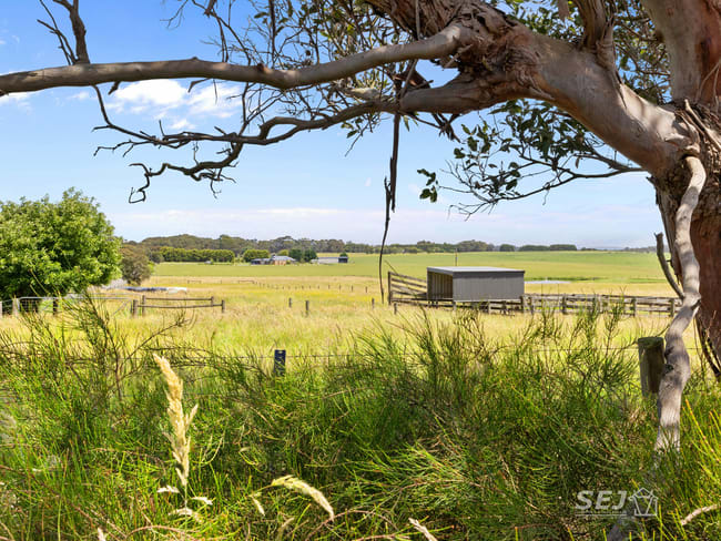 32 Wintles Road Leongatha South VIC 3953