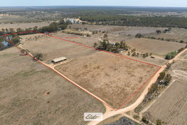 25 Blake Road Red Cliffs VIC 3496 25 Blake Road Red Cliffs VIC 3496