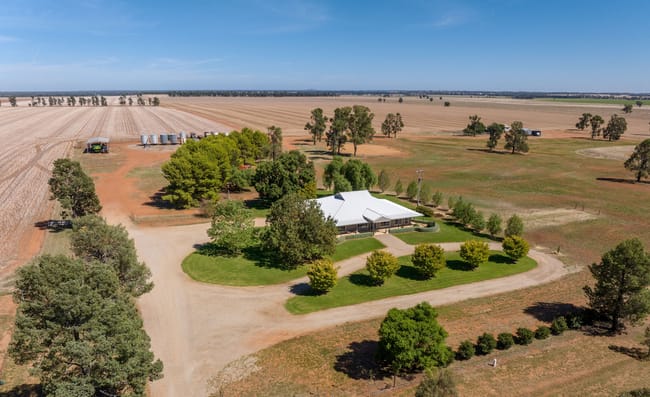 469 Brushwood Road Currawarna NSW 2650 469 Brushwood Road Currawarna NSW 2650