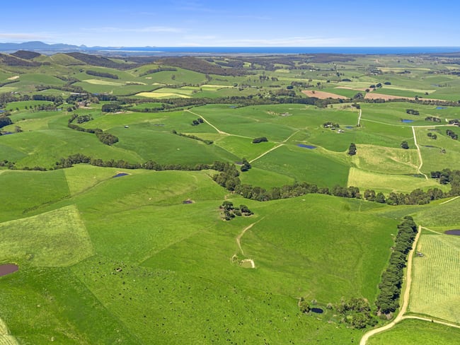 86 Shields Road Fish Creek VIC 3959 86 Shields Road Fish Creek VIC 3959