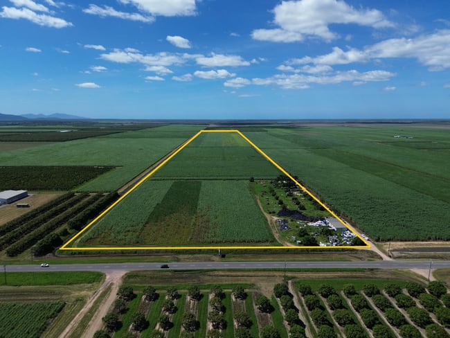 32876 Bruce Highway Horseshoe Lagoon QLD 4809 32876 Bruce Highway Horseshoe Lagoon QLD 4809
