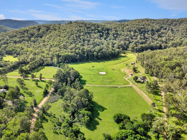 61 Narone Creek Rd Wollombi NSW 2325 61 Narone Creek Rd Wollombi NSW 2325