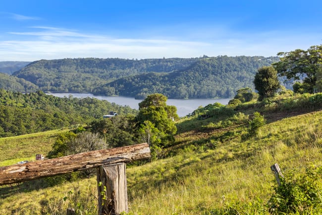335 Burgum Road North Maleny QLD 4552 335 Burgum Road North Maleny QLD 4552
