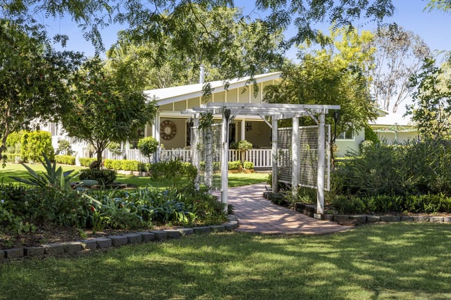 264 E Drews Road Westbrook QLD 4350