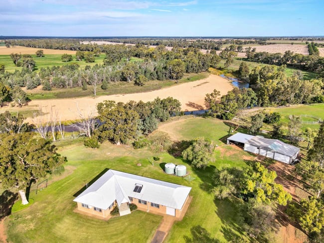 846 Castlereagh Highway Gilgandra NSW 2827 846 Castlereagh Highway Gilgandra NSW 2827