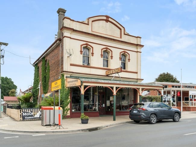 Main Street Sheffield TAS 7306